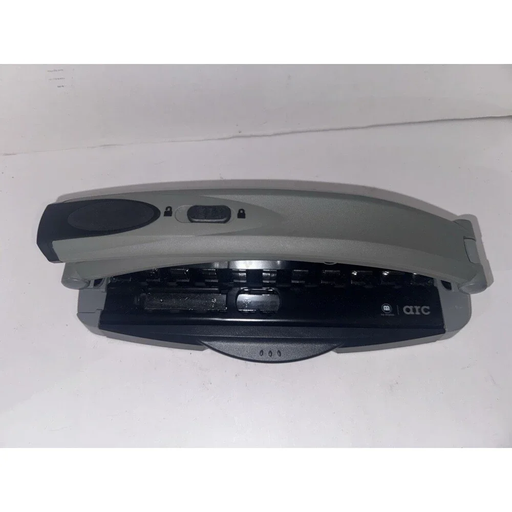 Staples ARC Desktop Paper Punch 11 Hole Discbound Notebook 8 Sheet Gray